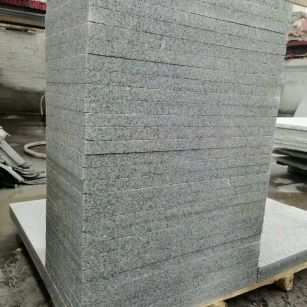 四平 花岗岩 地铺成品300*600，尺寸标准、厚薄均匀