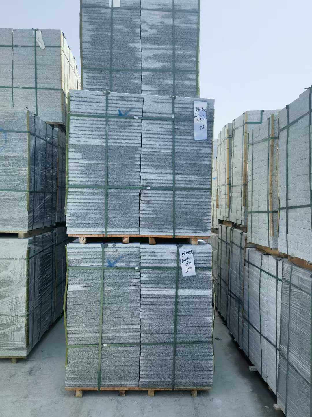 四平芝麻白地铺成品